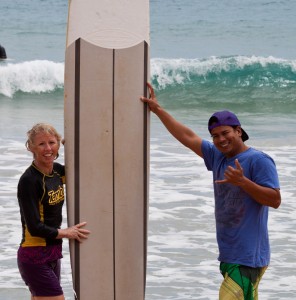 Cyndi Surfing 039-2